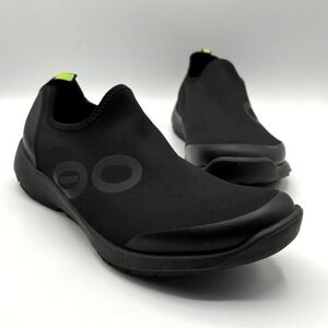 OOFOS OOMG Sport Women's Size 9 EU40 Black Low Aqua Shoe NWOB